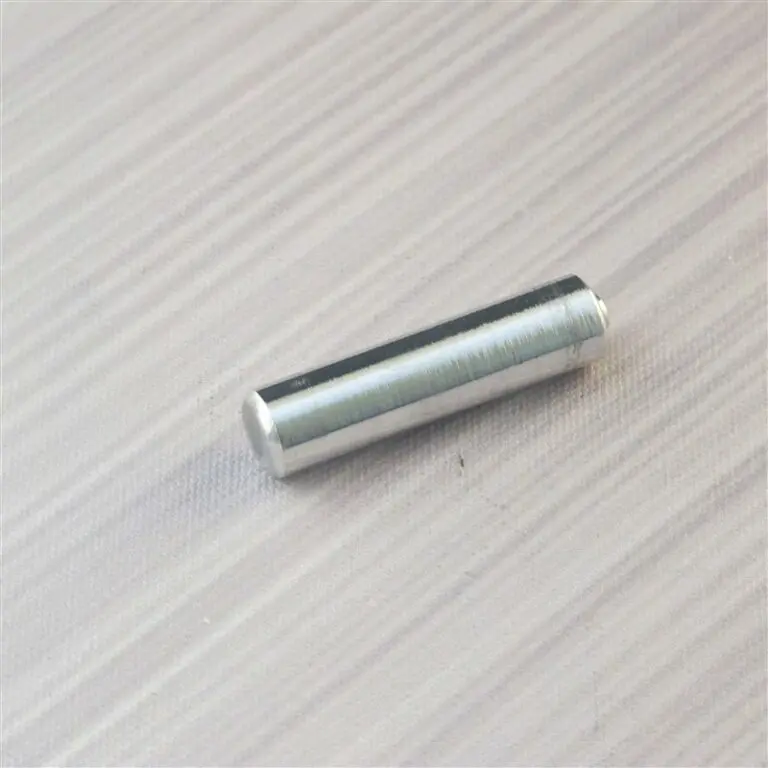 Lightsaber Dummy Cell (14500 size)