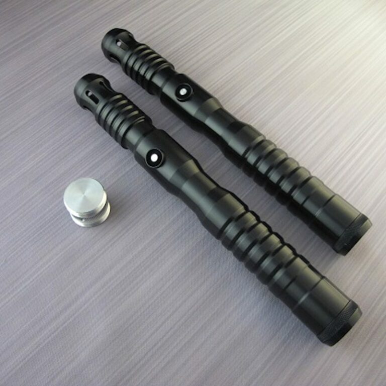 Phantom v4 Lightsaber with Hilts Separated