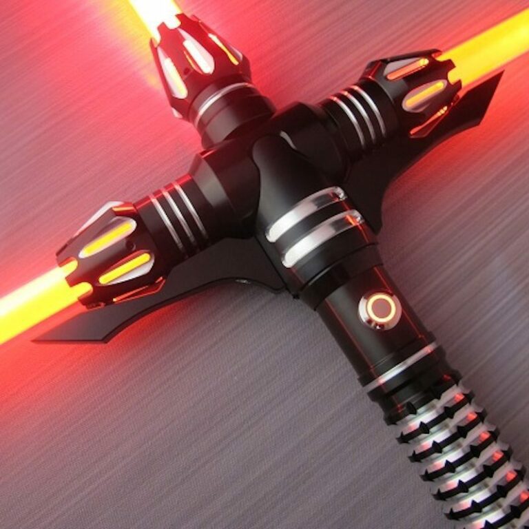 Renegade LE Custom Lightsaber Close Up Ignited View