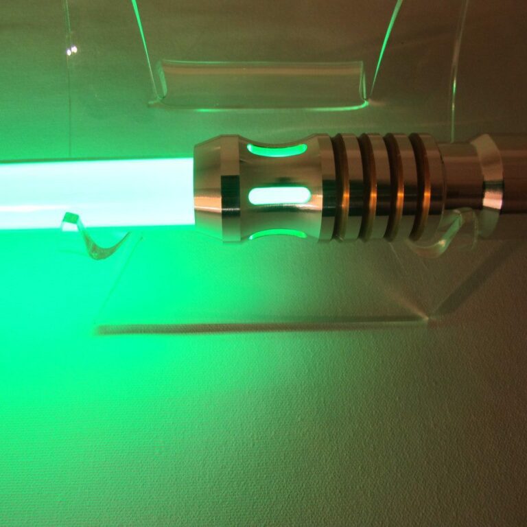 Aeon LE v4 Illuminated Windows