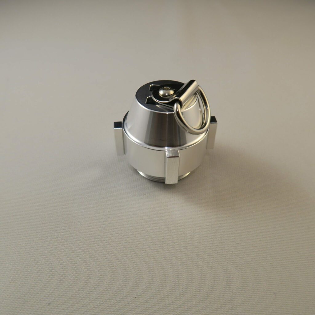 Spectre - Pommel with D-Ring Option Stadnalone 2