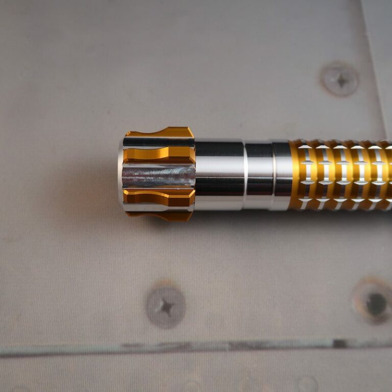 Initiate LE v5 Pommel