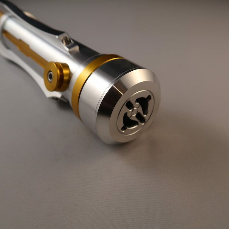 Butcher LE Lightsaber Pommel