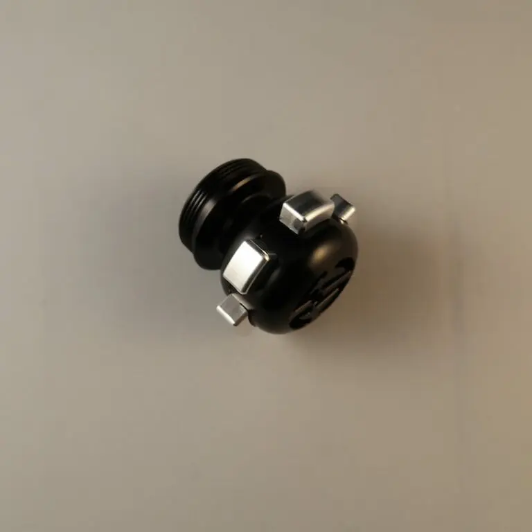 Savior Lightsaber Pommel Angle