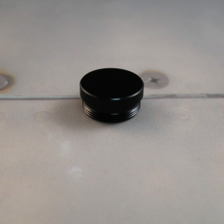 Dominix v3 Pommel - Solid - Bottom