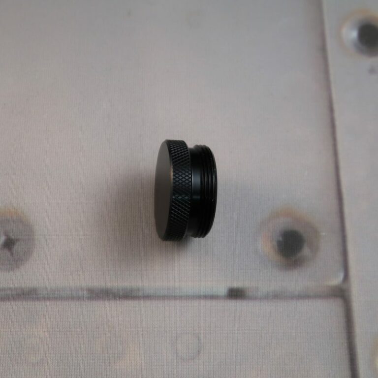 Dominix v3 Pommel - Solid - Profile