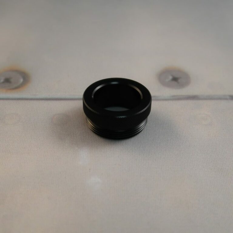 Dominix v3 Pommel - Vented - Bottom