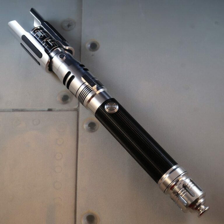 The Fallen Custom Lightsaber With Combat Ready Emitter
