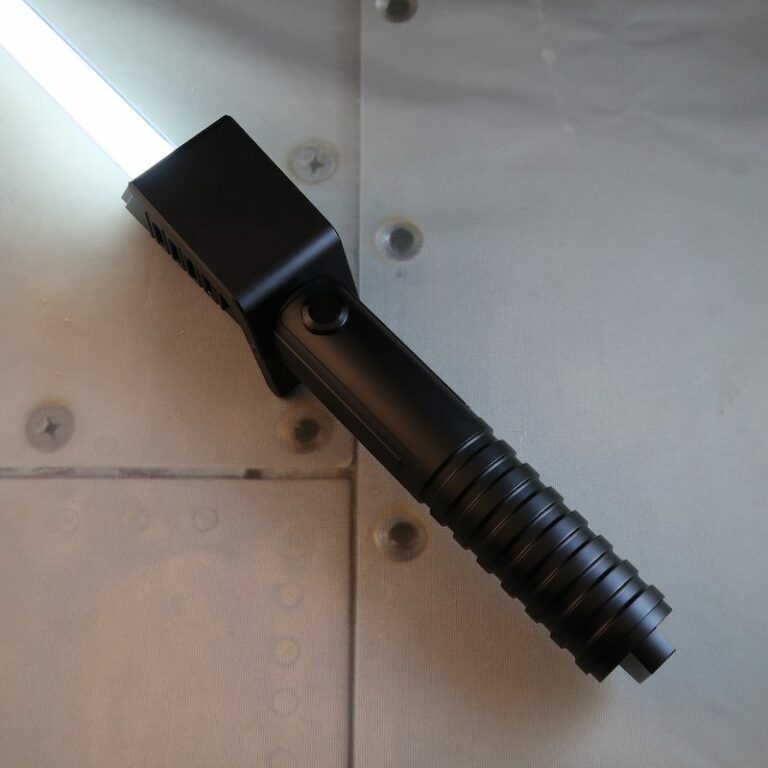 Round Blade - Front View