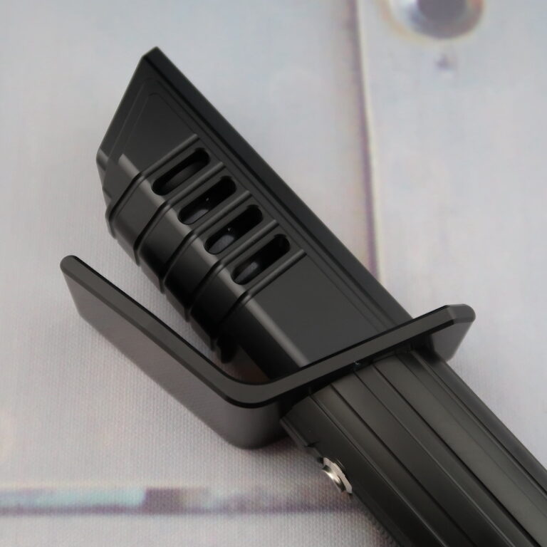 Darksaber v2 - Emitter - Off