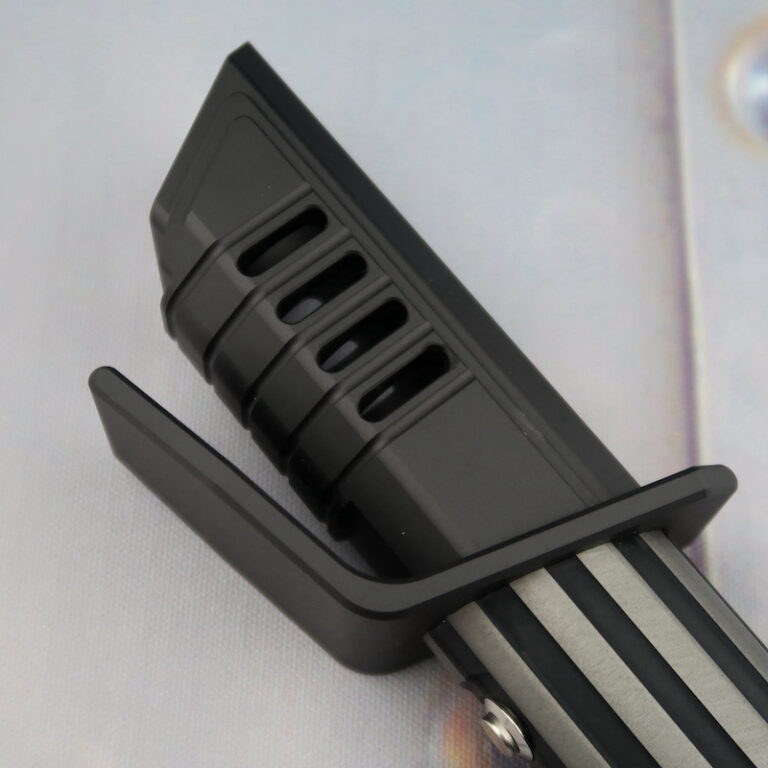 The Darksaber SE v2 - Emitter