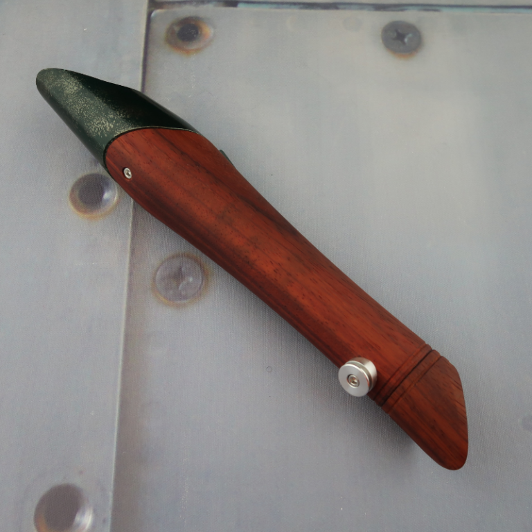 Brylark CE - Bottom View