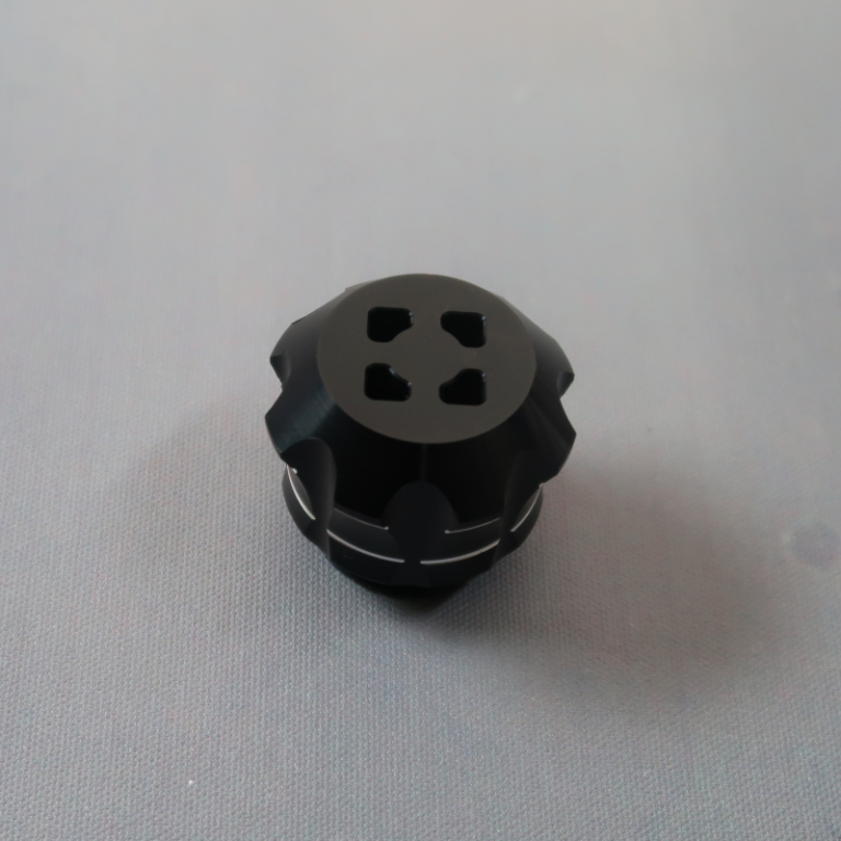 Renegade LE Small Pommel