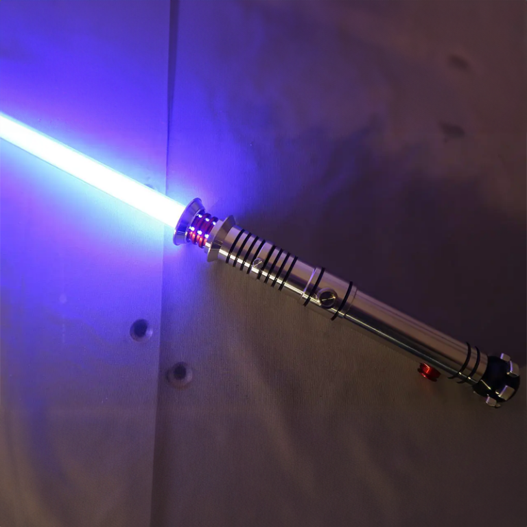 Crimson Savior - Full View WW