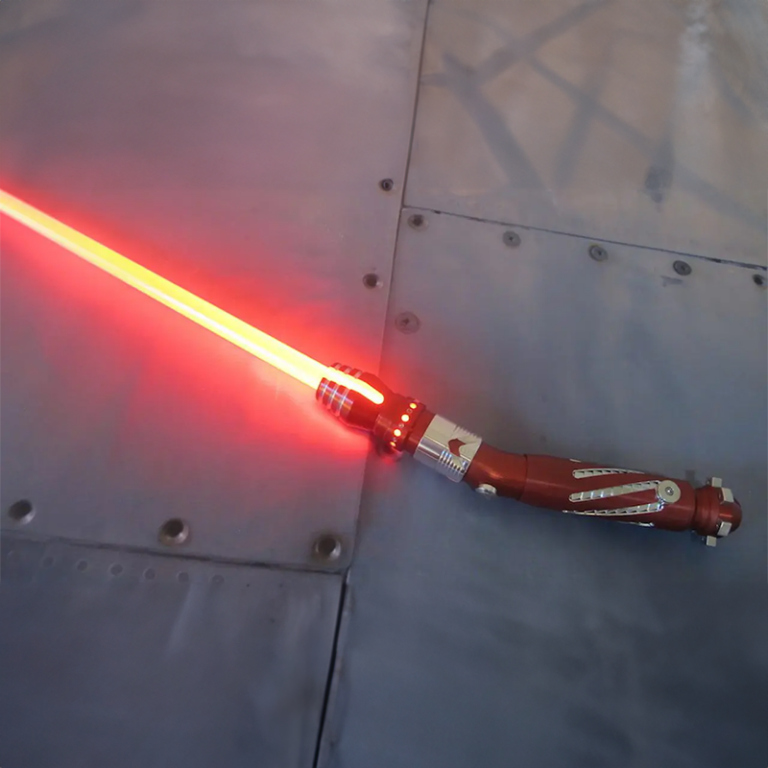 Crimson Mantis - Full View