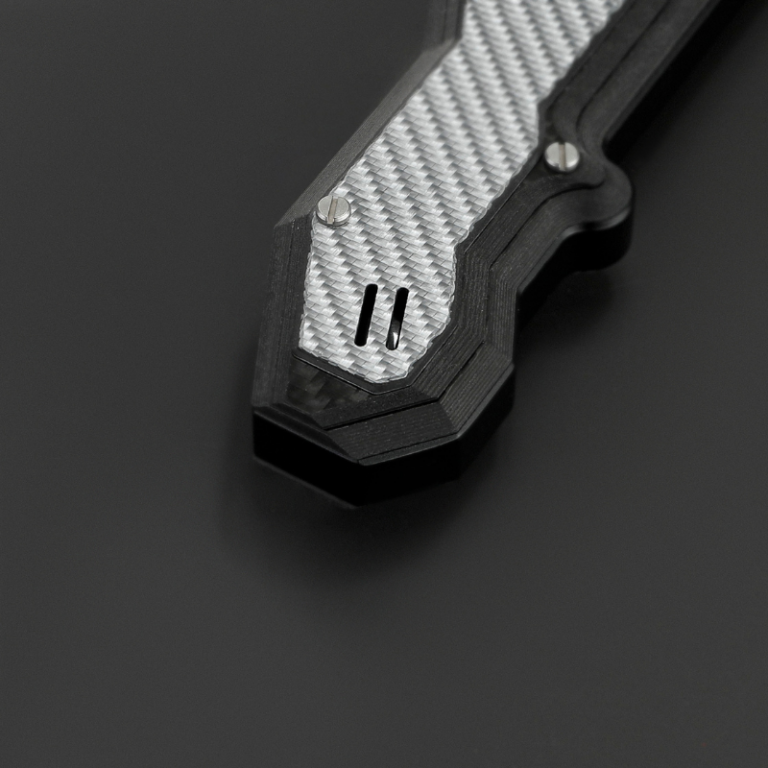 Xeno Dark Edge - Pommel